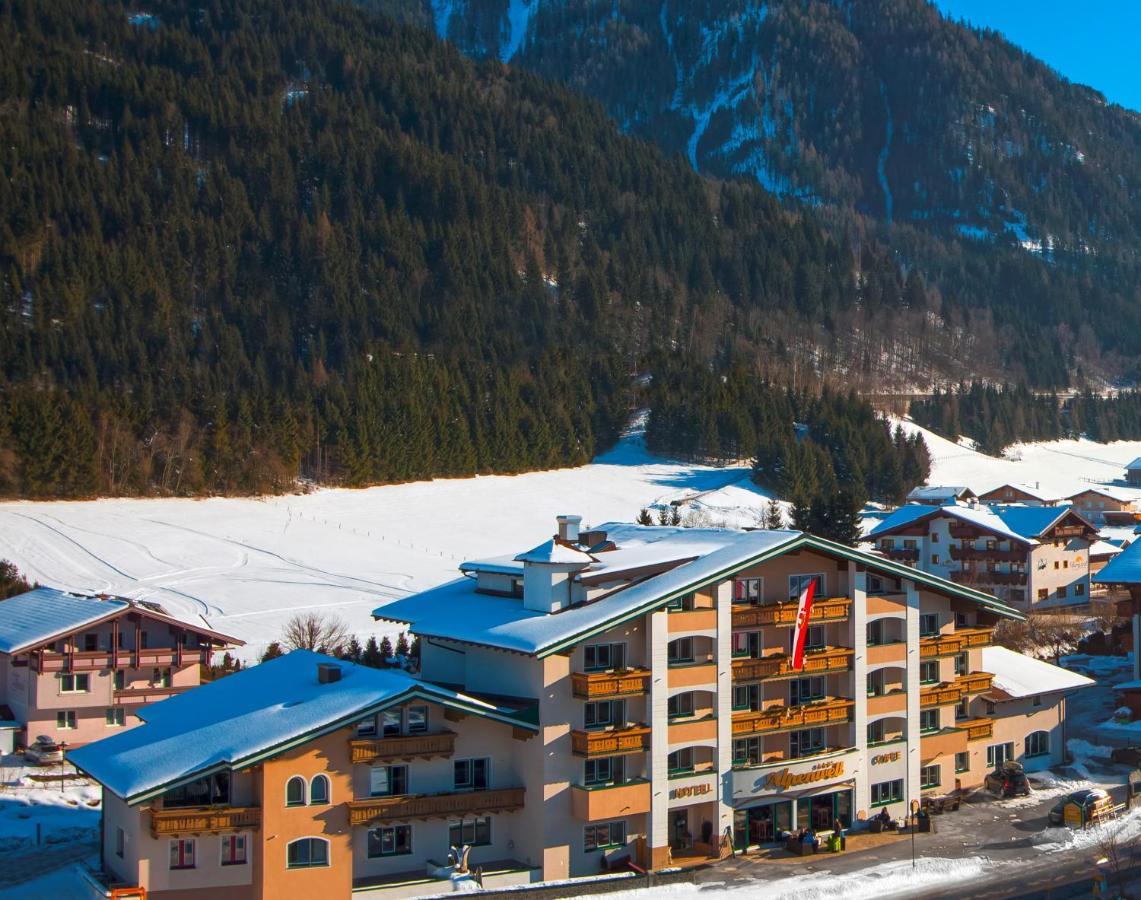 Hotel Alpenwelt Superior Flachau Exterior photo