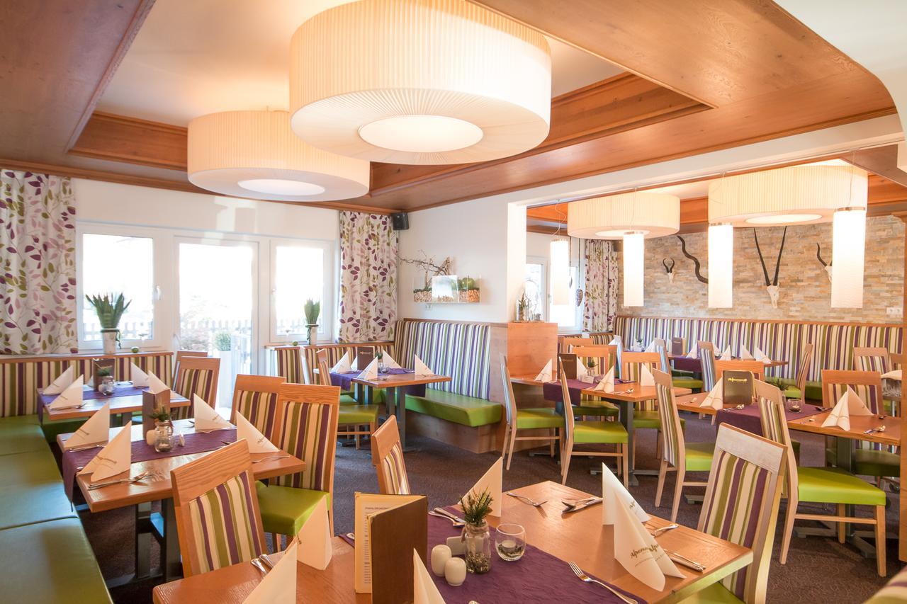 Hotel Alpenwelt Superior Flachau Exterior photo